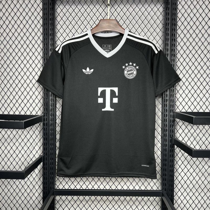 CAMISA DO BAYERN MUNICH 24/25 PRETO TREINO